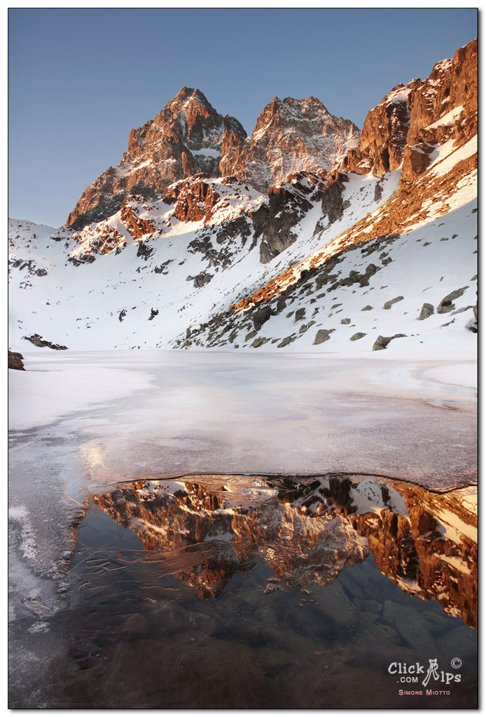 Sunrise of the King - Monviso