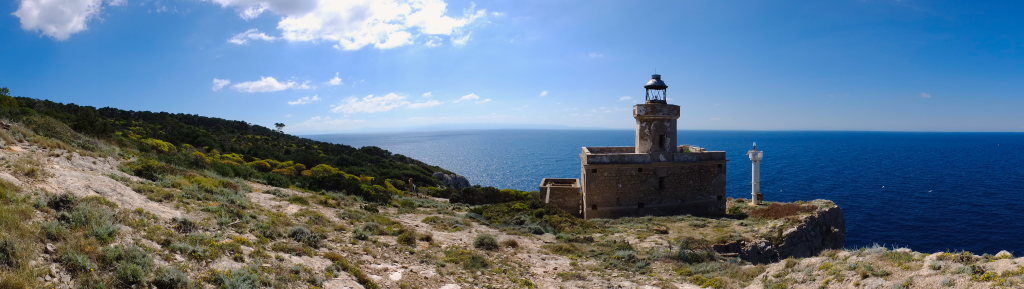 Tremiti, il vecchio vs nuovo faro