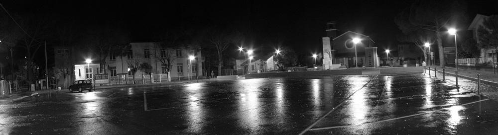 Piazza notturna