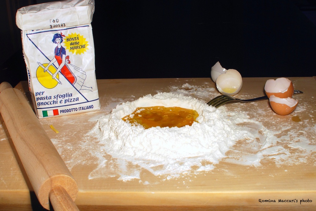 Advertisemen - Contest 64