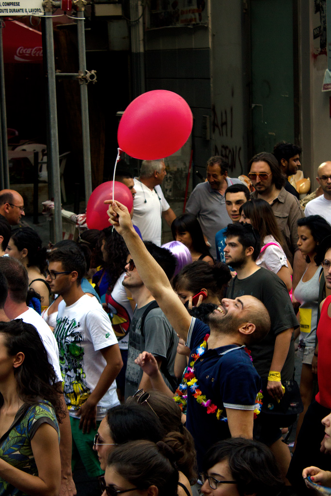 La felicit� � un palloncino rosso