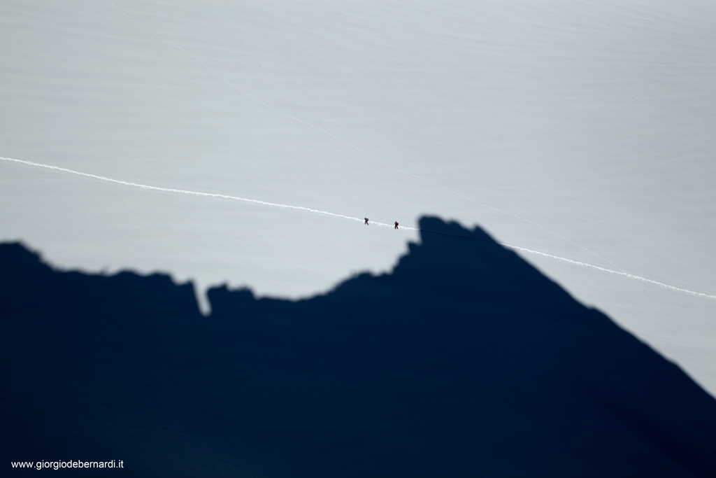 L'ombra dell'Aiguille d'Entreves