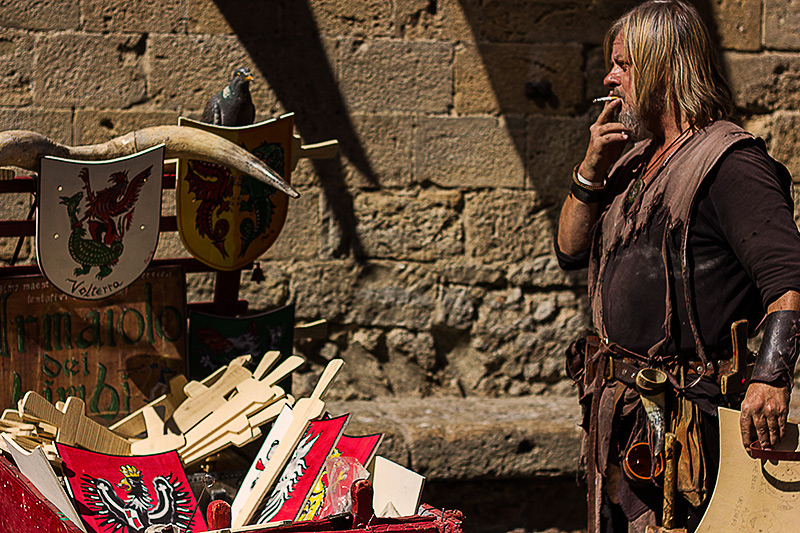 Volterra - L'Armaiolo..di legno.