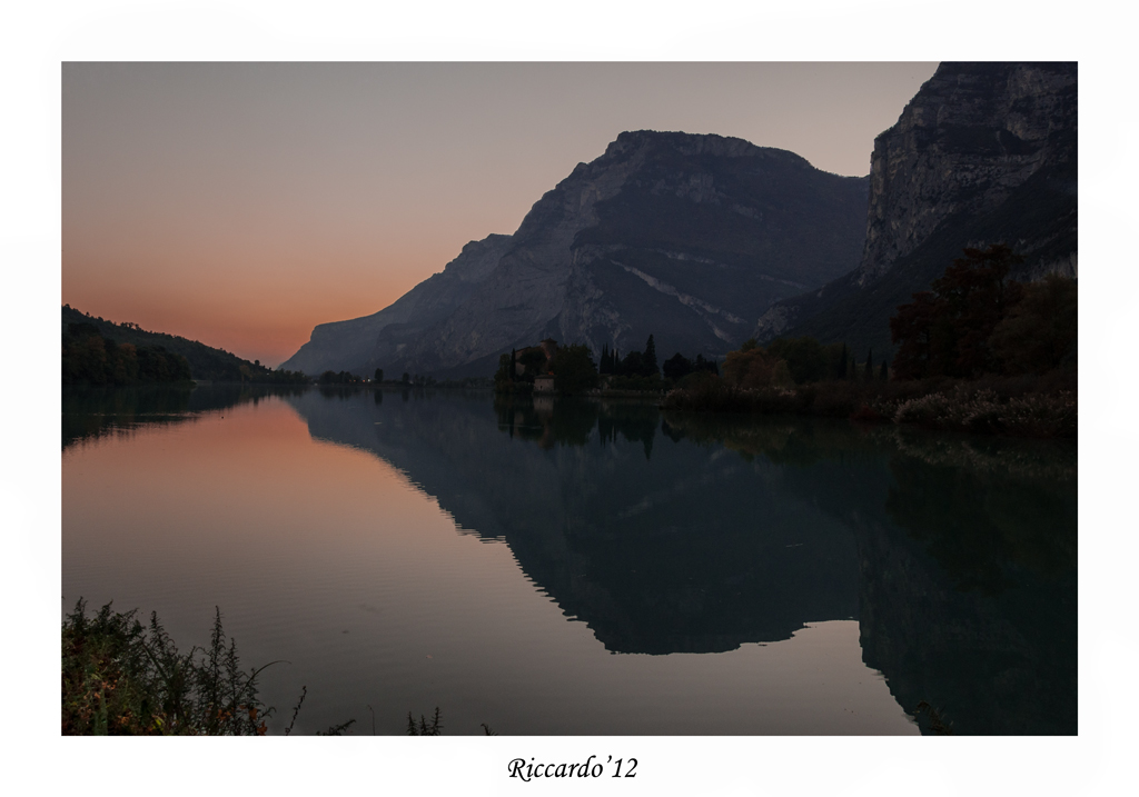 Castel Toblino al tramonto