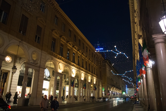 Torino,Via Roma di sera