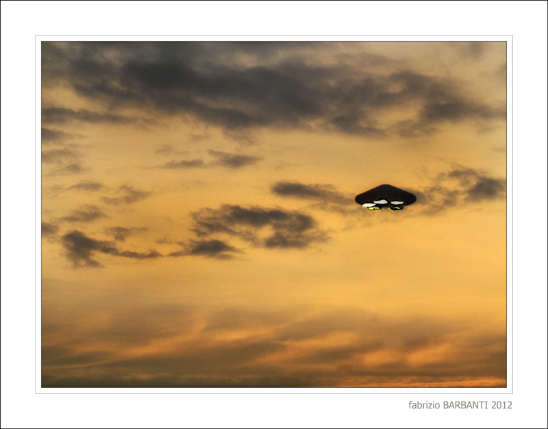 Ho avvistato un UFO sopra i cieli di Milano
