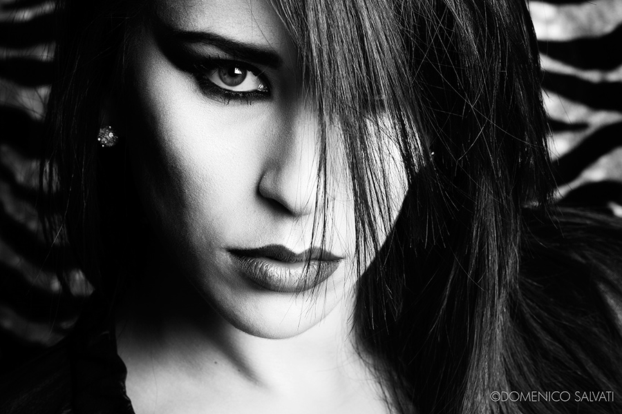 Black S. Un bianco e nero per la tua durezza.