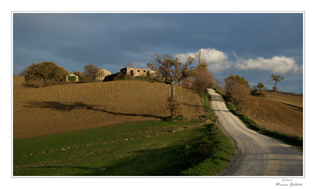 la strada e la maggese
