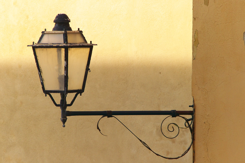 Street lamp