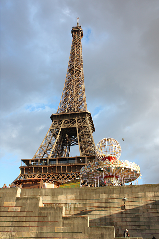 Tour Eiffel . 2