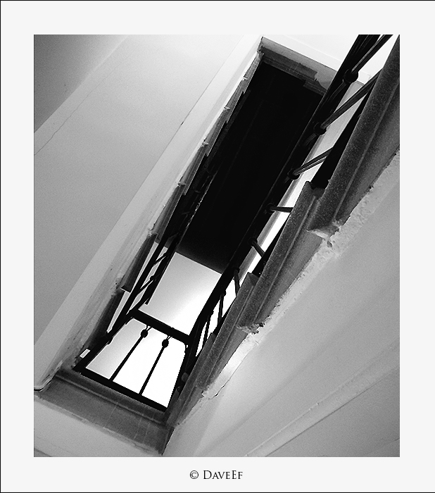 fade to black (c) 2013 DaveEf