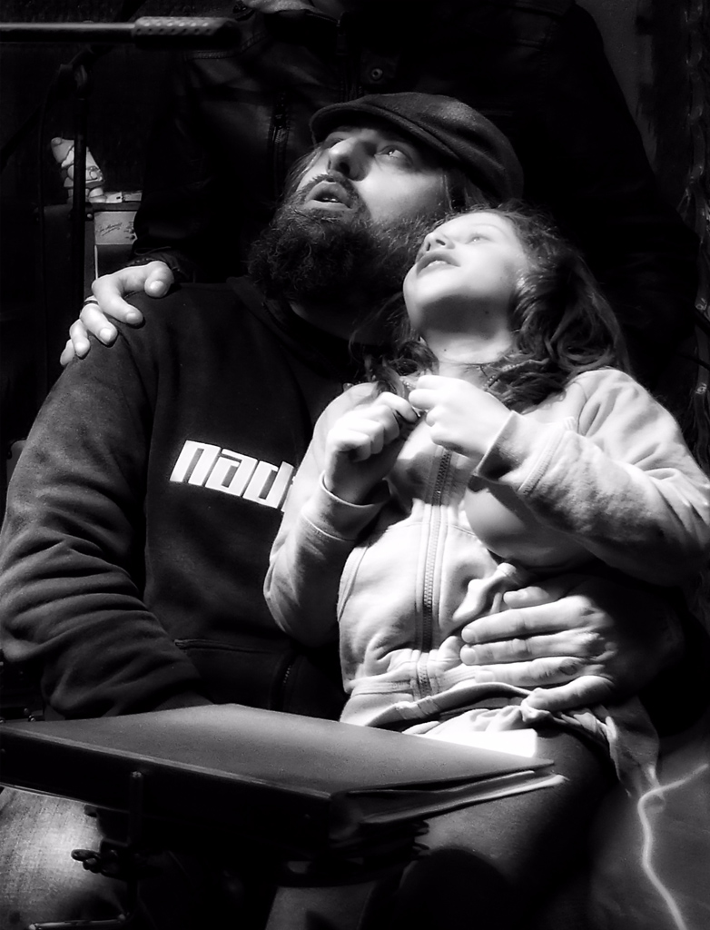 il gigante e la bambina