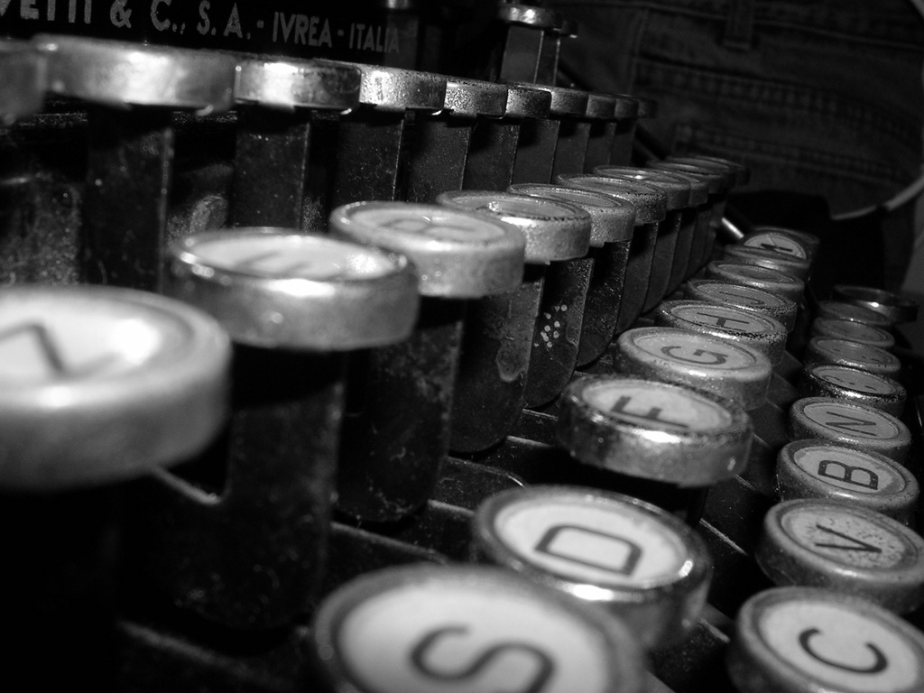 Macchina per scrivere 2