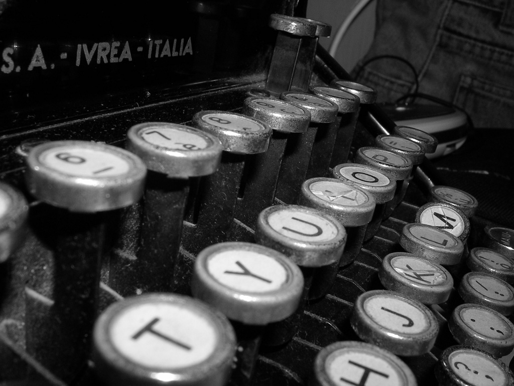 Macchina per scrivere 3