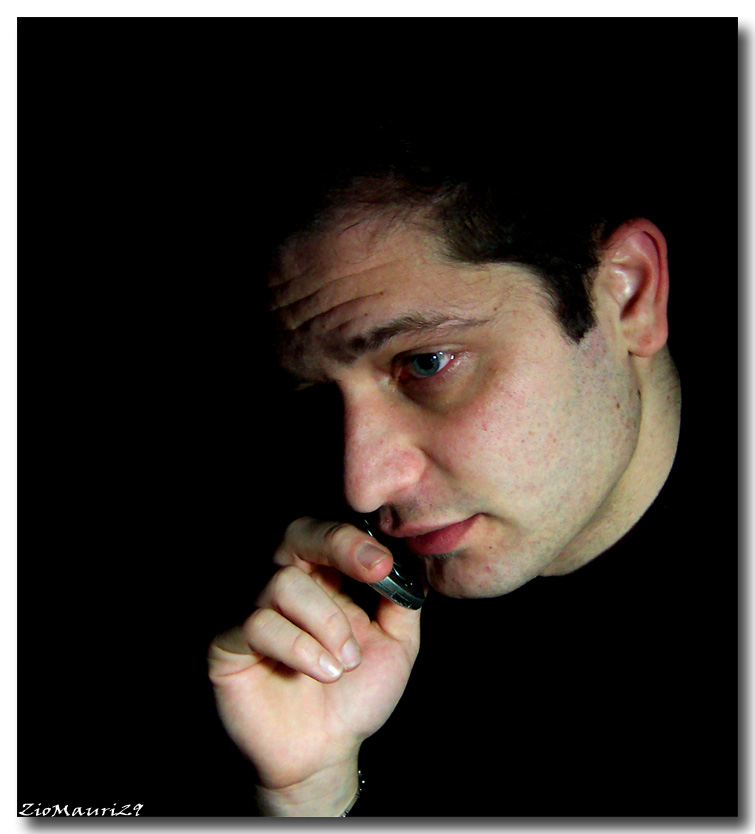 ..Una Telefonata..Al Buio..