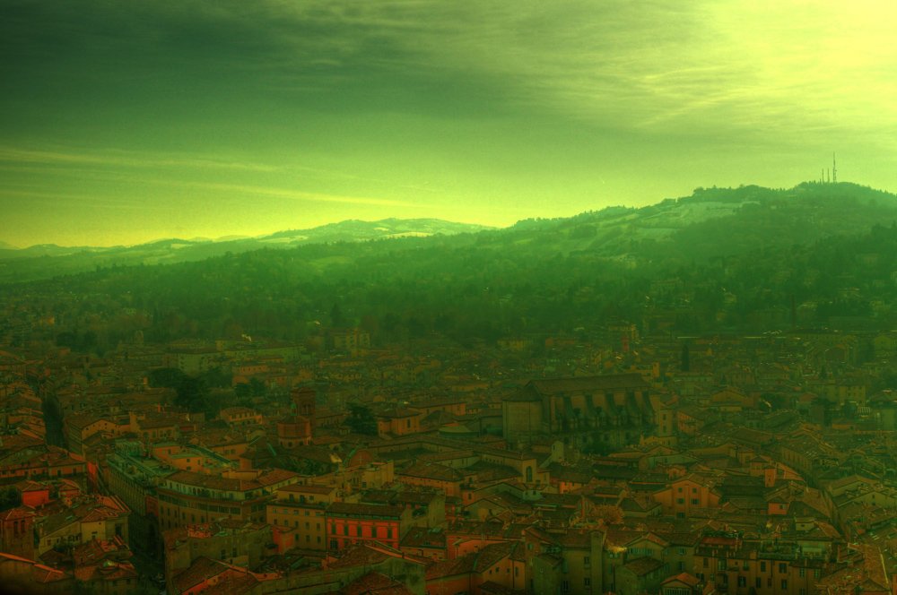 Bologna dalla Torre degli asinelli (hdr)