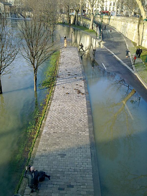 Acqua alta a Parigi - 3
