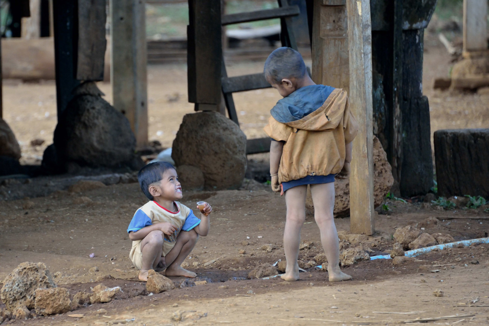 Laos- Villaggio1