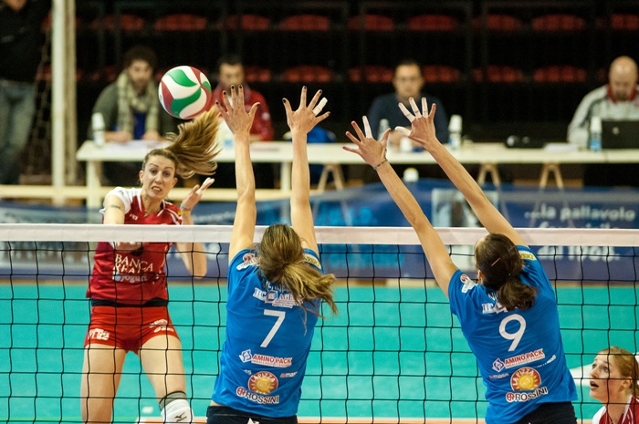 Elisa Togut in attacco