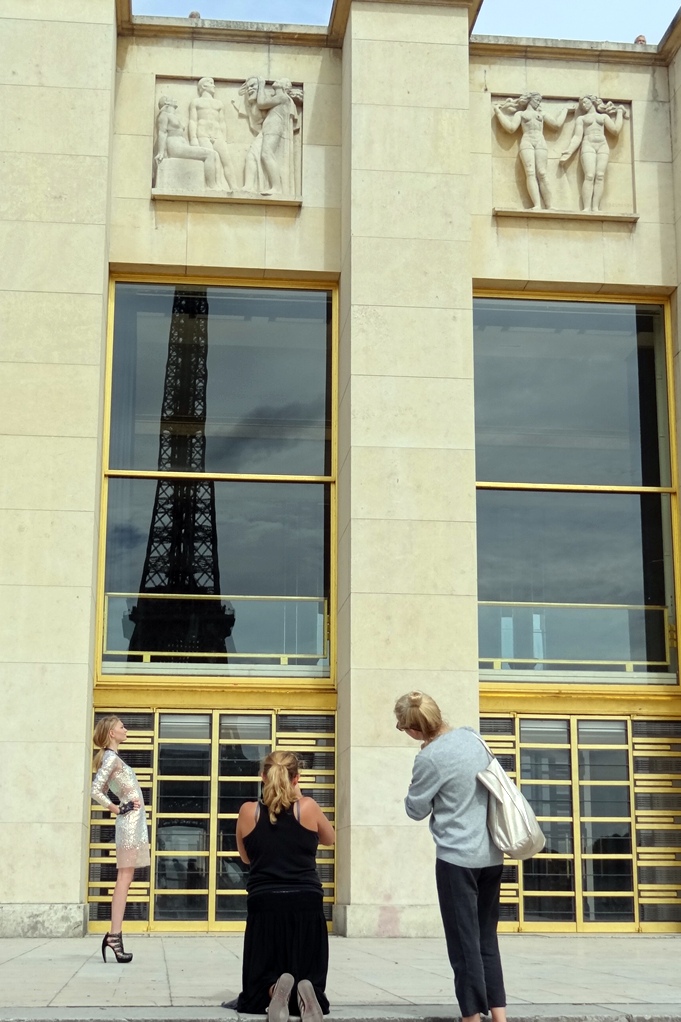 modella a Parigi