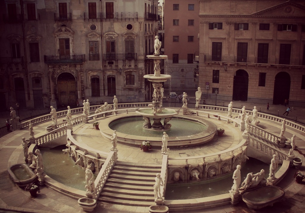Piazza Pretoria || Palermo