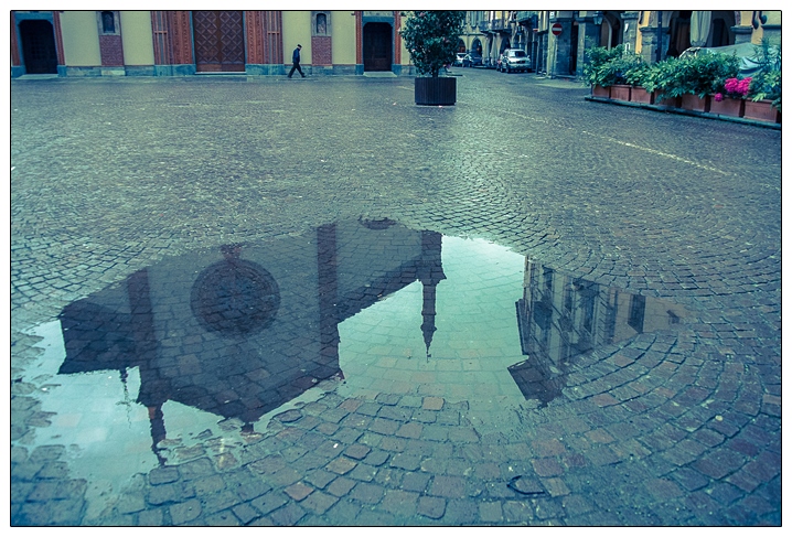 In piazza....dopo la pioggia