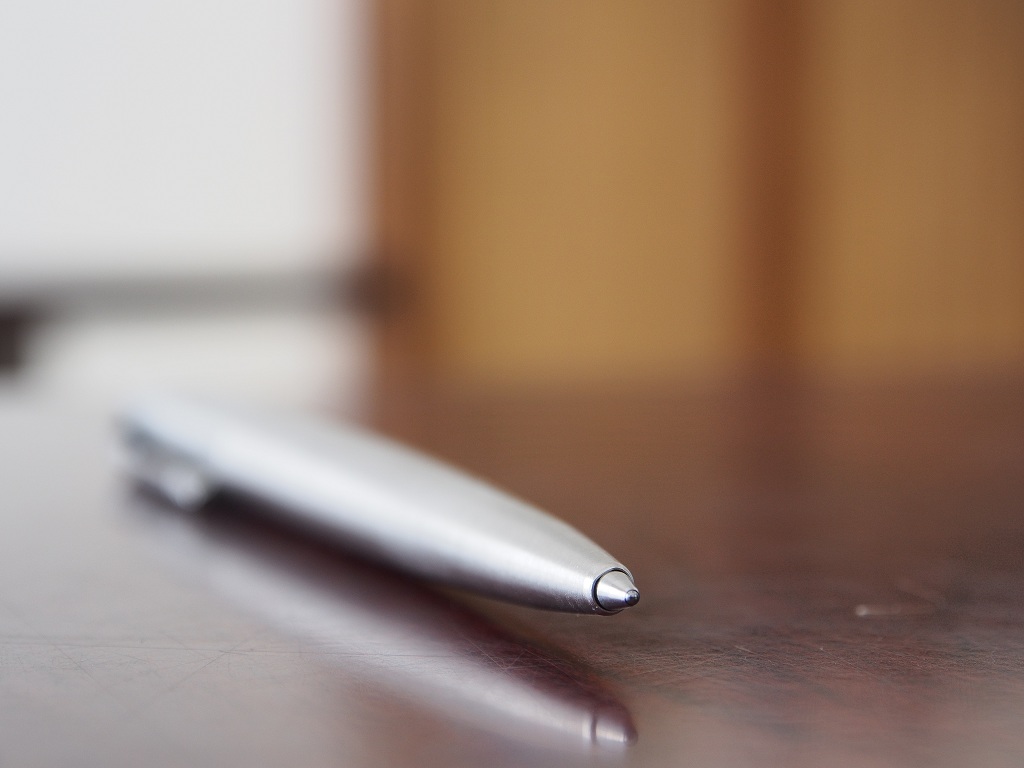 Parker - Om-D E-M5, M. Zuiko 12-50 F/3.5-6.3, 43mm Macro, Iso 250, f/6 1/2s