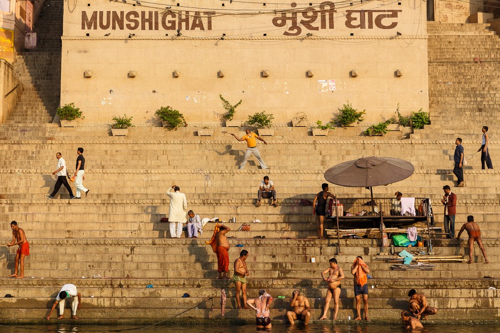Risveglio sulle rive del Gange - Varanasi