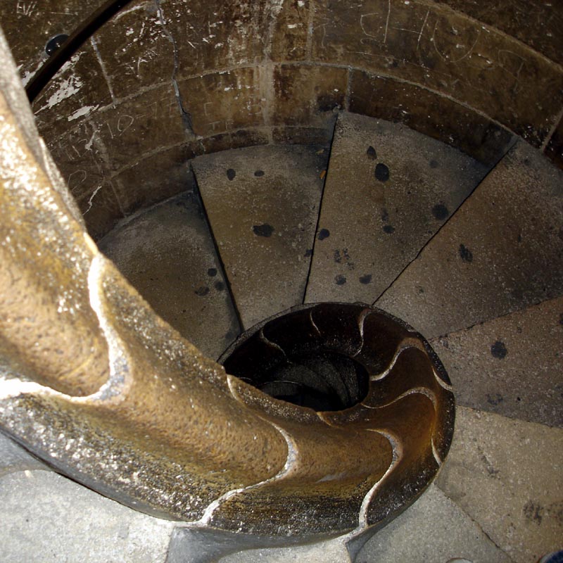 Interno scala chiocciola Sagrada Familia!!!