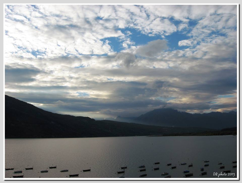 tramonto sul lago