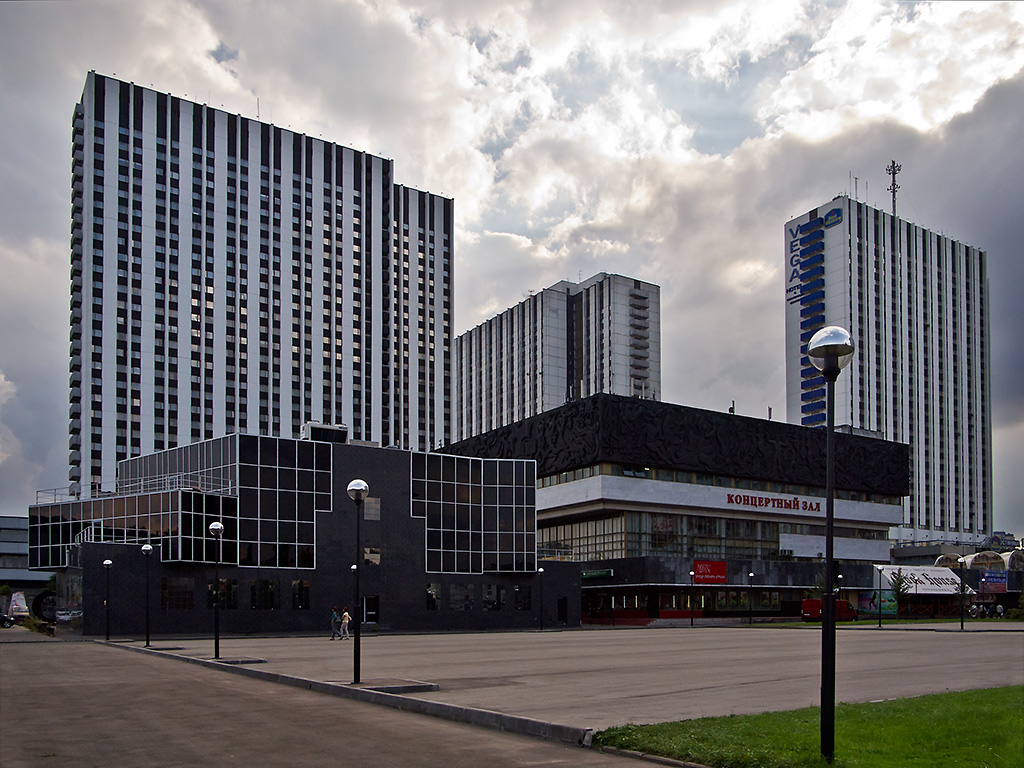 Hotel Alfa, Beta e... Vega