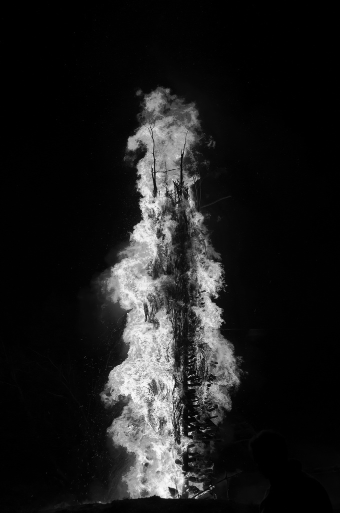 Glorie di San Martino, giornata tra amicizia, spensieratezza e fuoco