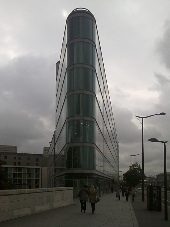 P 9 - Grigio a Parigi