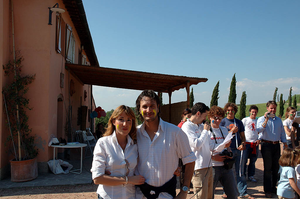 ecco la mia nuova fidanzata....se lo sa Marco il suo ragazzo....