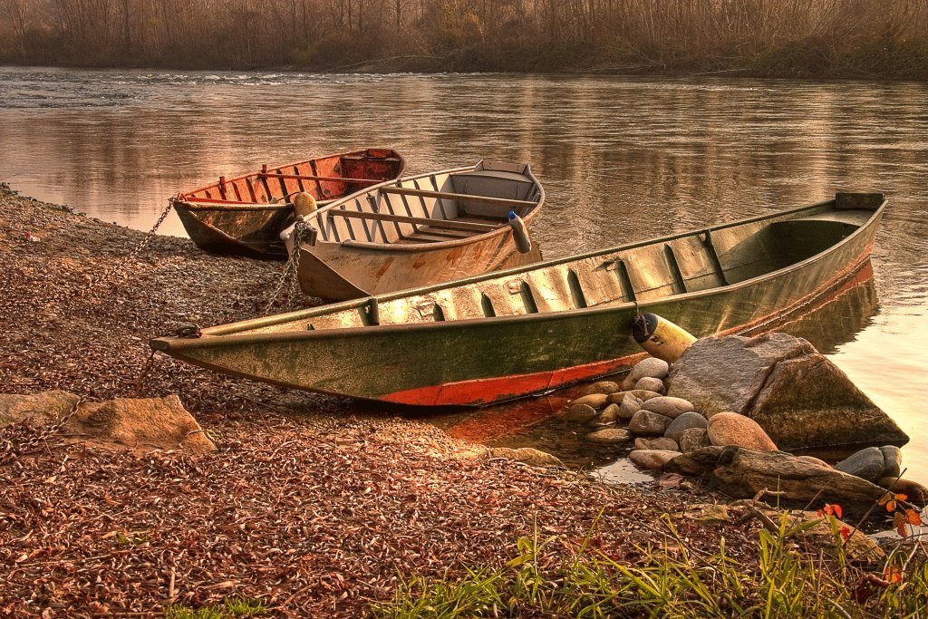 tre barche senz'uomini