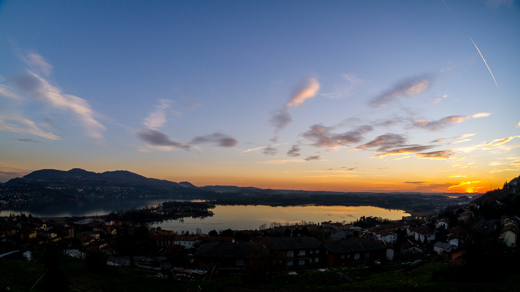 <- notte | giorno ->