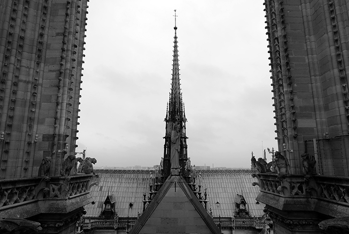 Primi scatti a Parigi: 3. Guglie