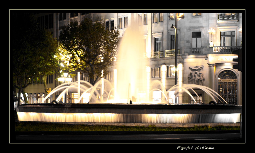 Fontana di Notte 01