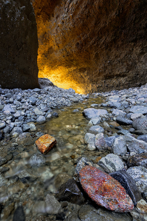 Around the corner (Valli Cupe)