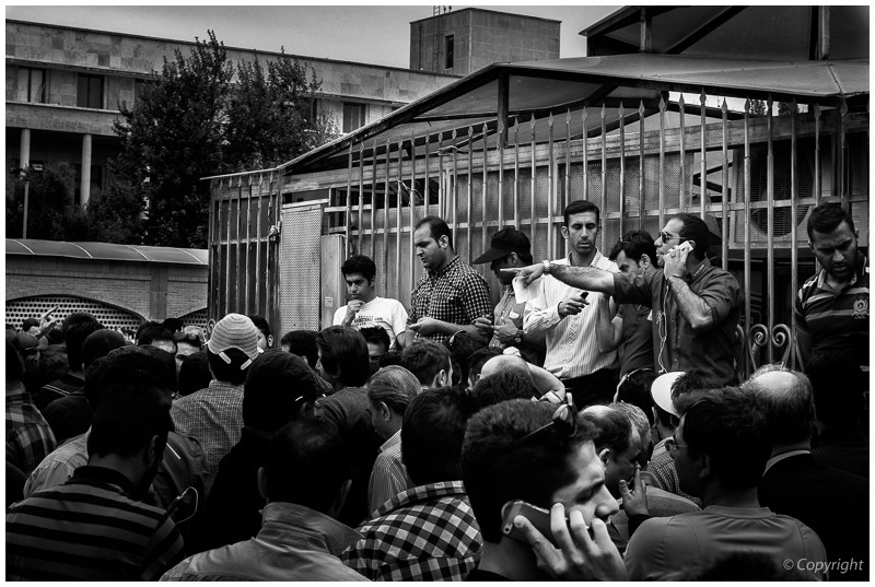 Fiumi di dollari a Tehran