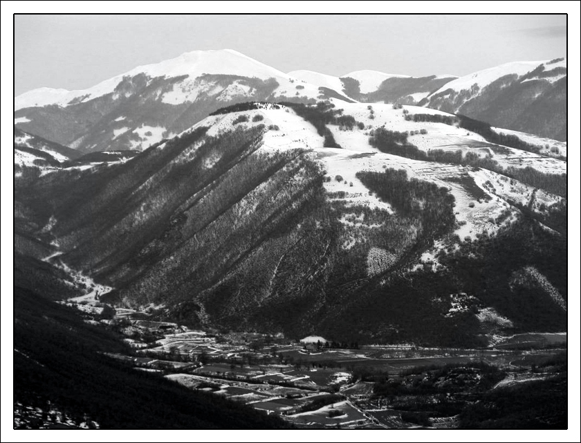 Montagne innevate B&W
