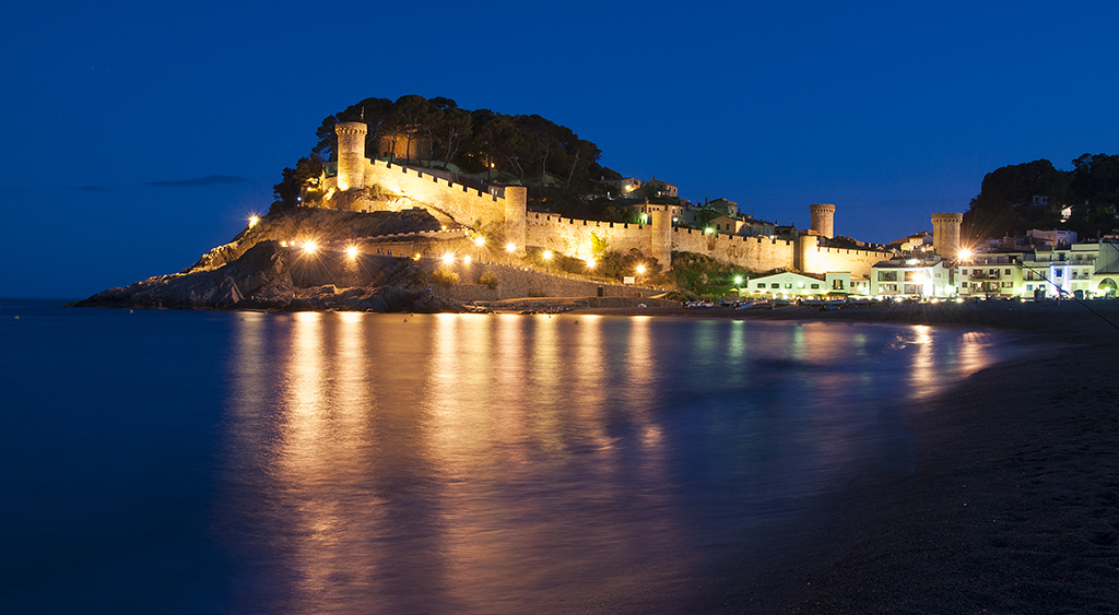 Tossa de mar by night