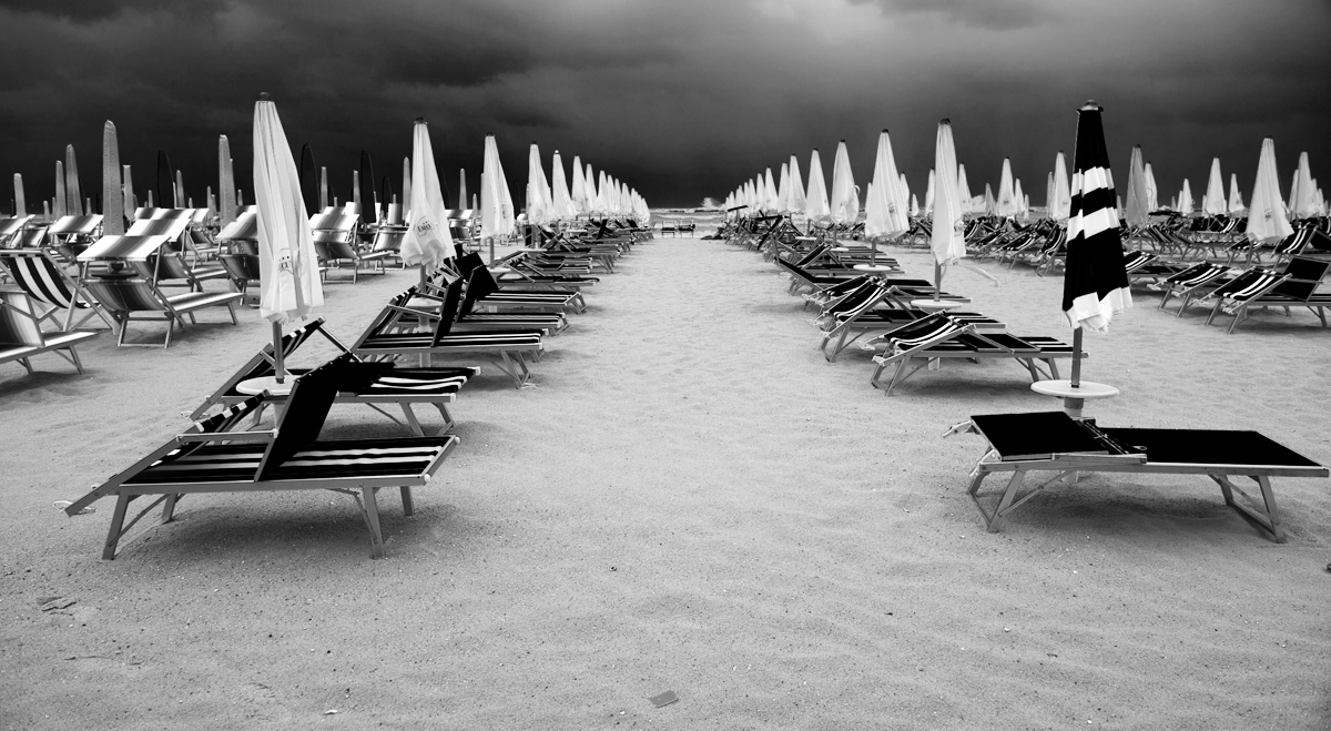 Prima del temporale B&W.