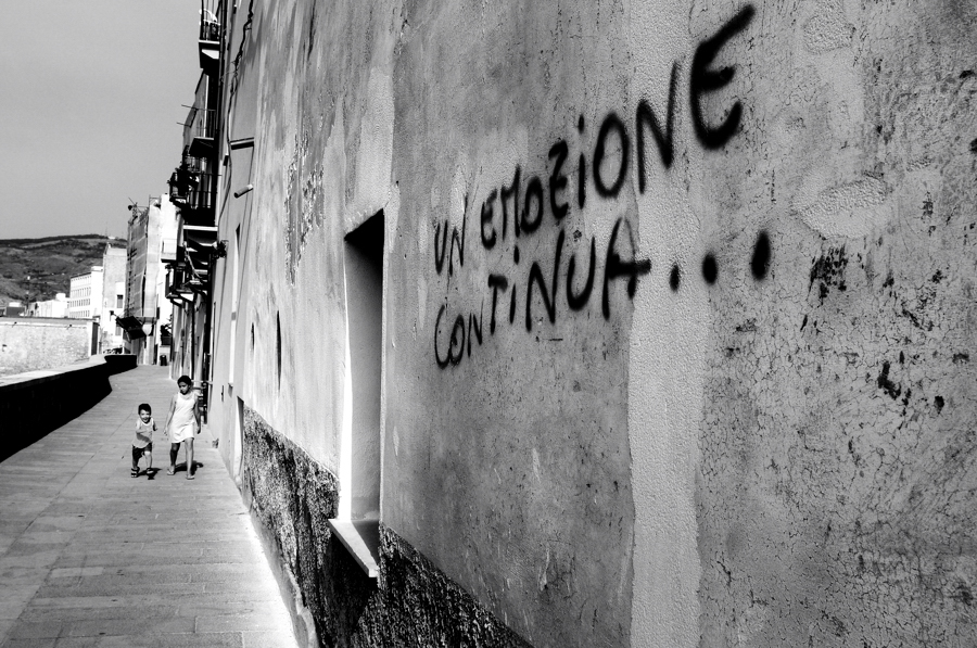 Un'emozione continua