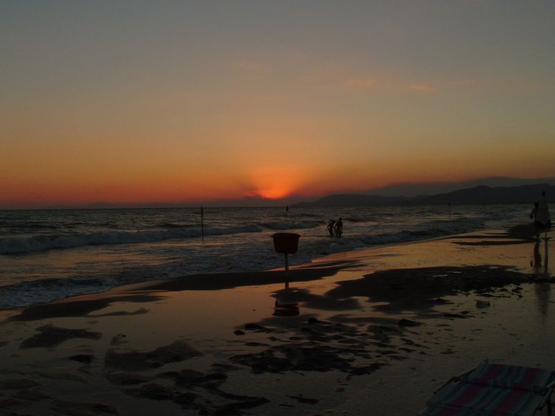 tramonto in toscana
