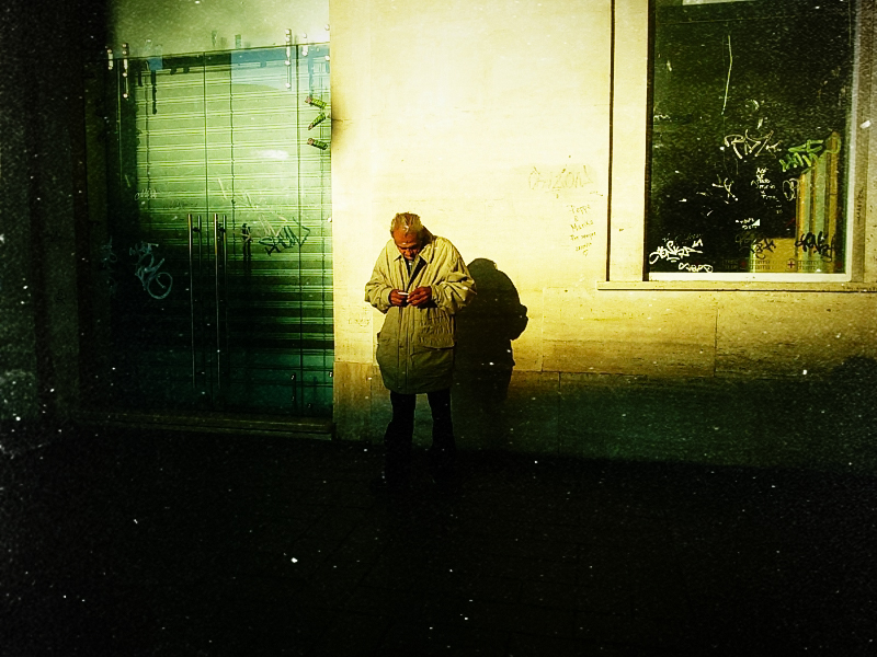 Solo con la propria ombra...