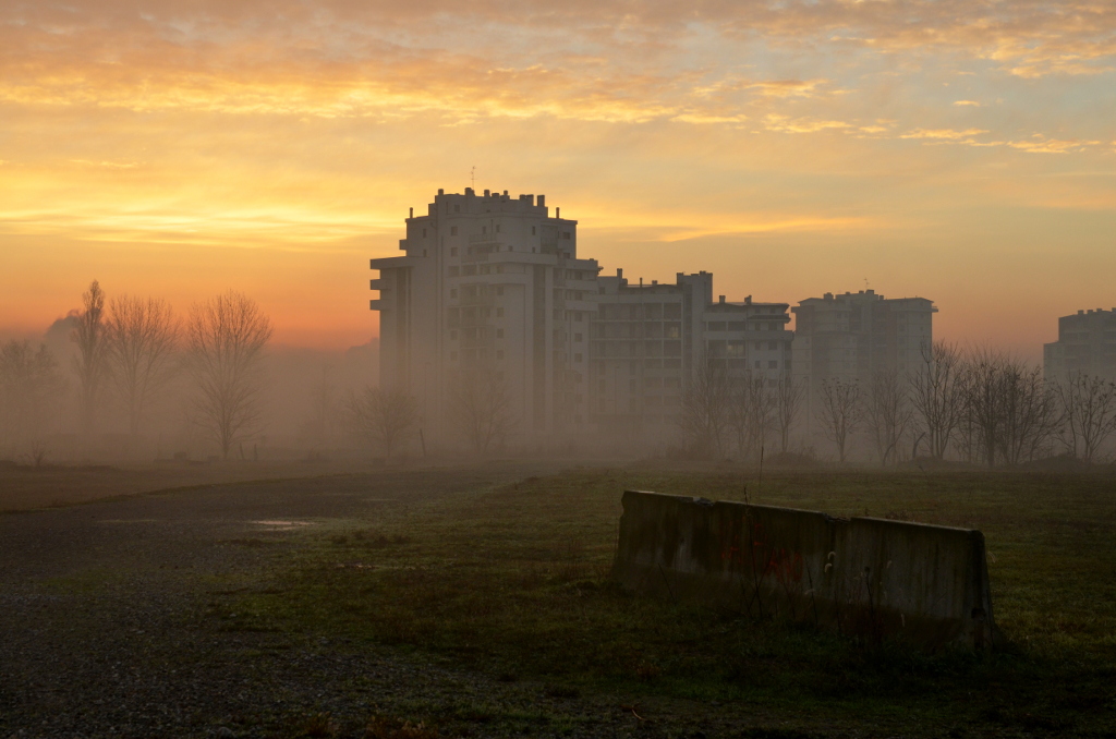 Hinterland: nebbia, smog
