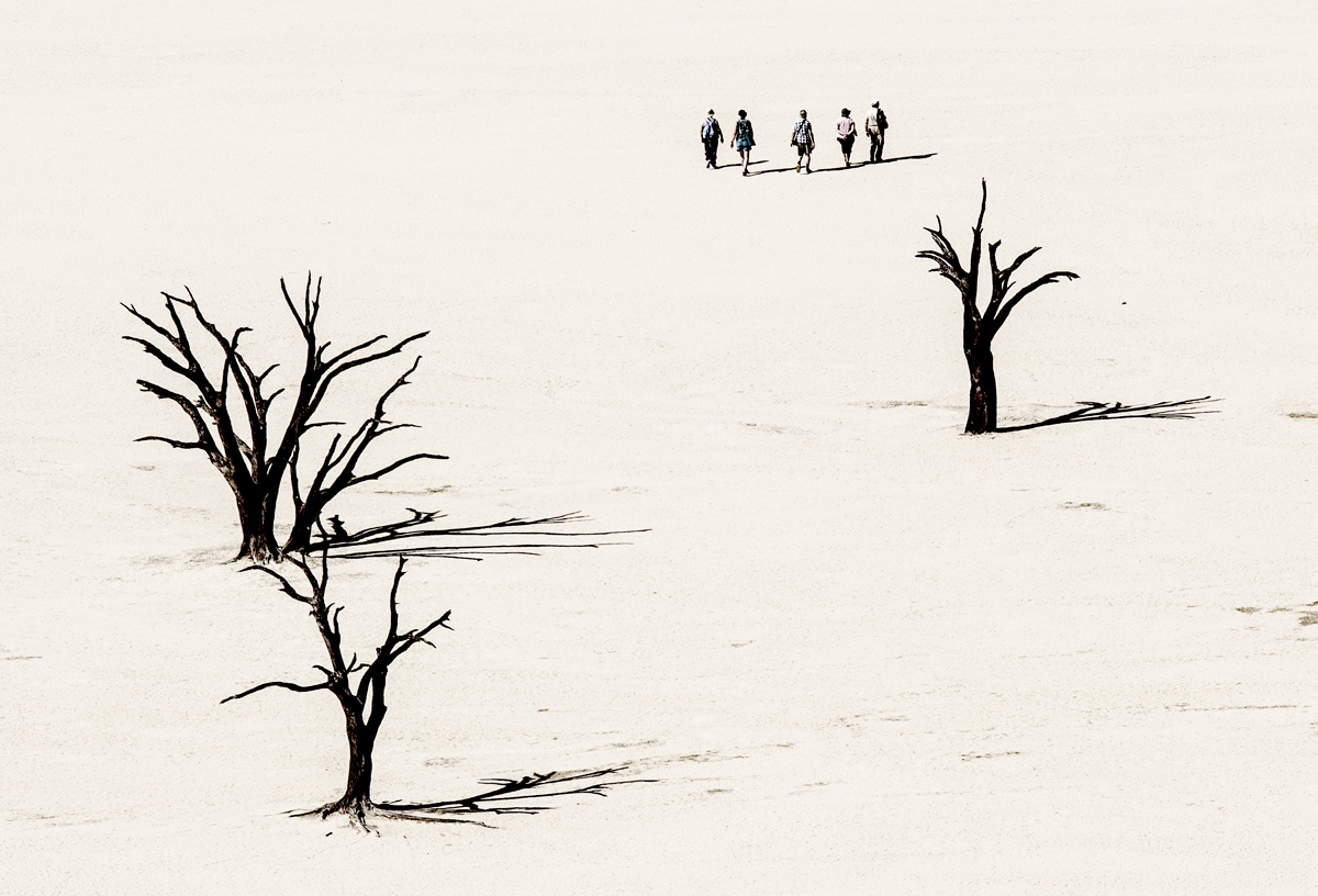 Passeggiando per la Dead Vlei