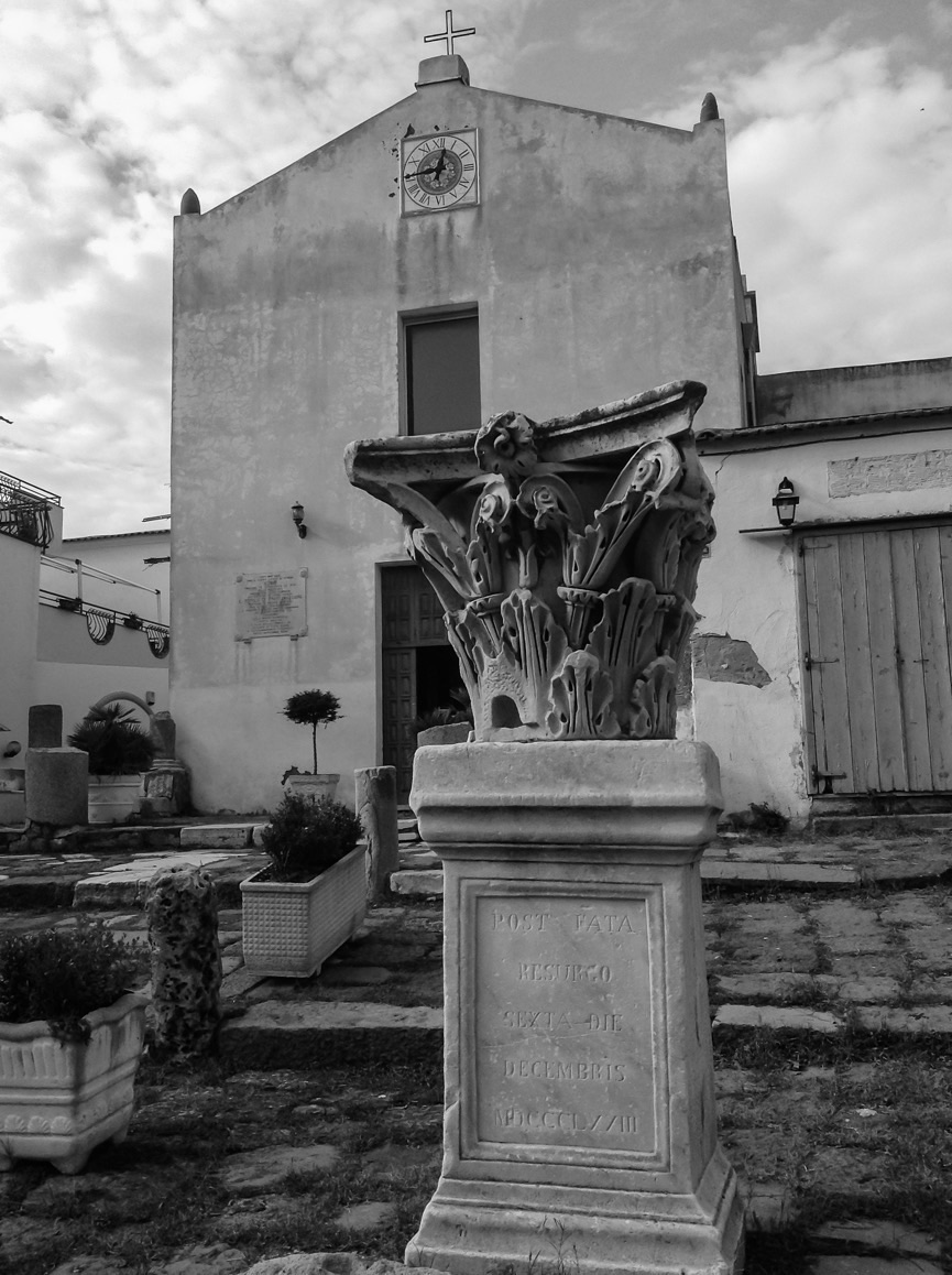 Capitello corinzio...