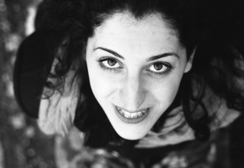 La bellezza di due occhi giovani giovani